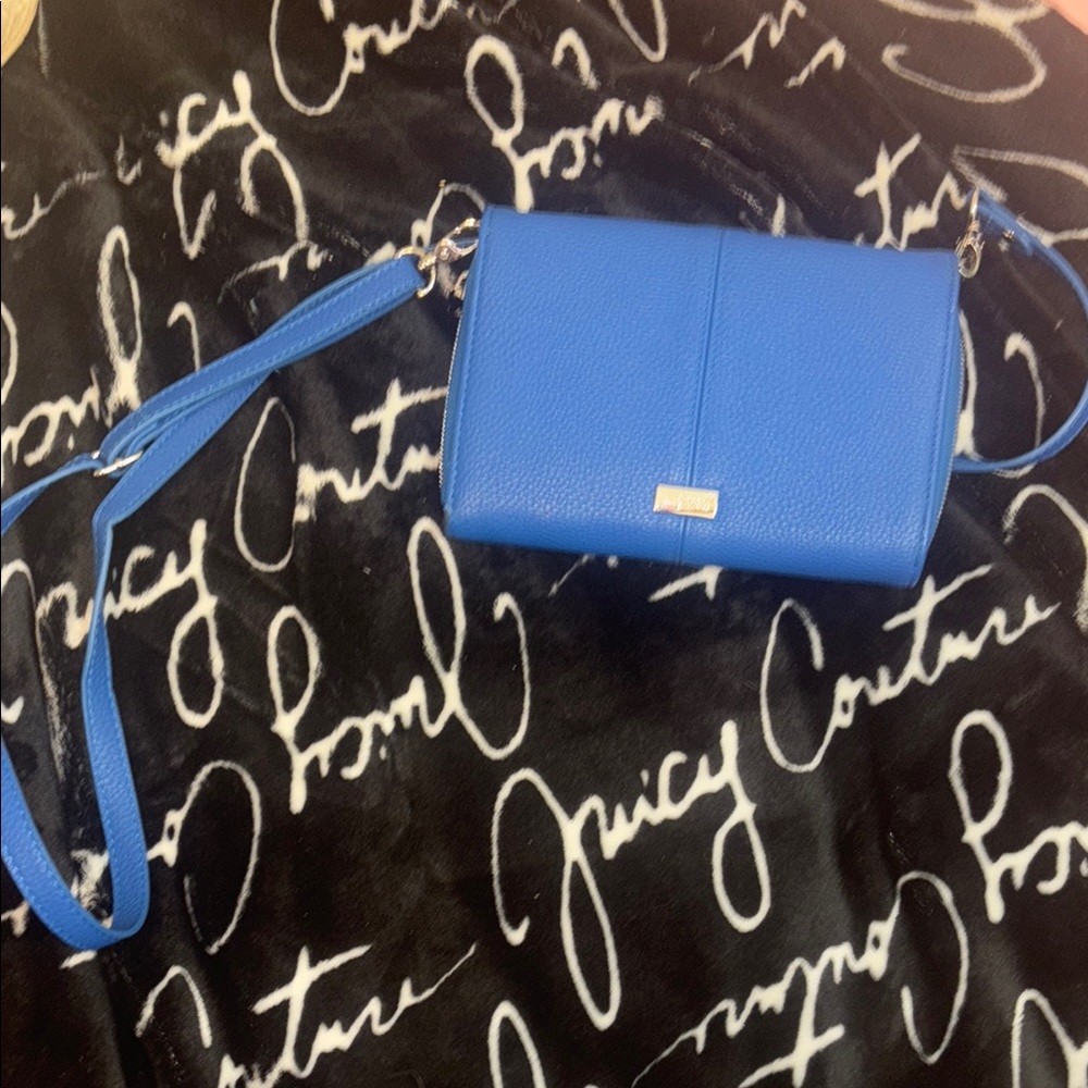 Jewell by Thirty-One Blue Crossbody Bag